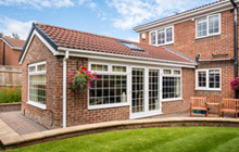 Hindhead house extension leads